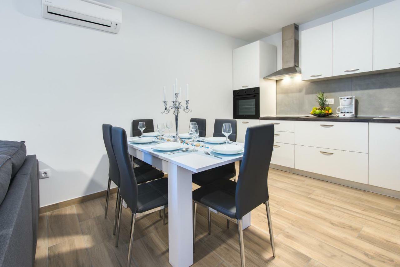 Apartmán Apartman Tarnik'S Viskovo Exteriér fotografie